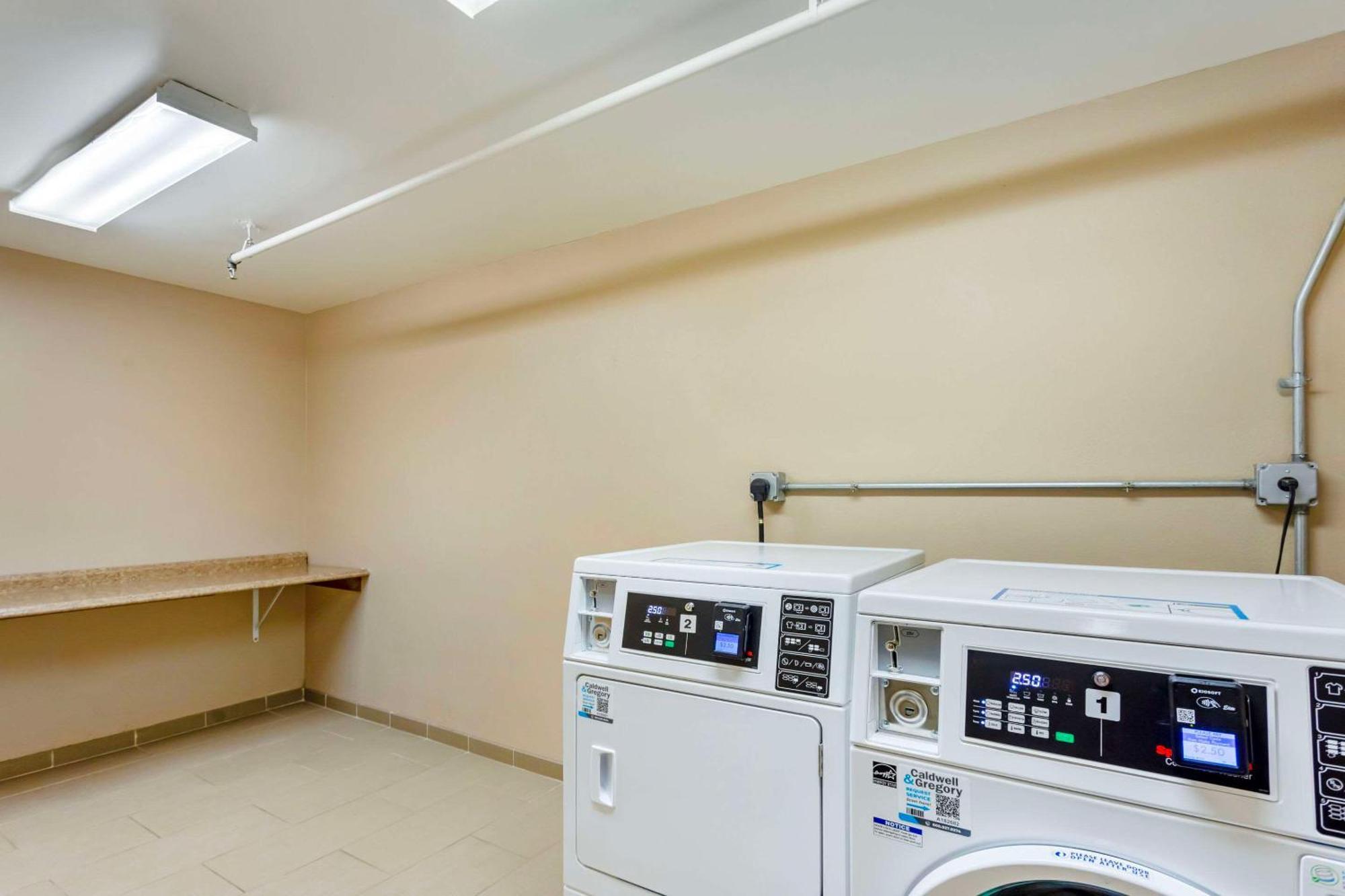 Comfort Inn & Suites Carneys Point Luaran gambar